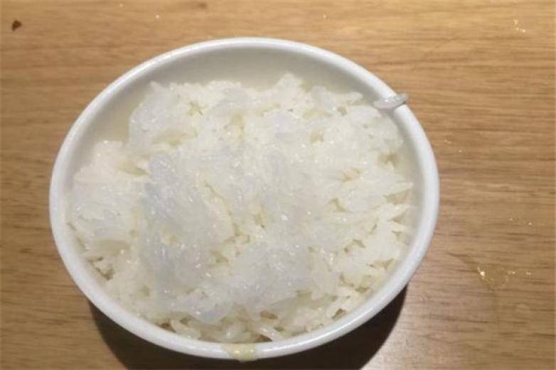 禾珍珠小锅米饭加盟