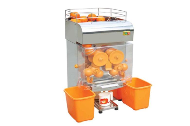 五个橙子自动榨汁机加盟