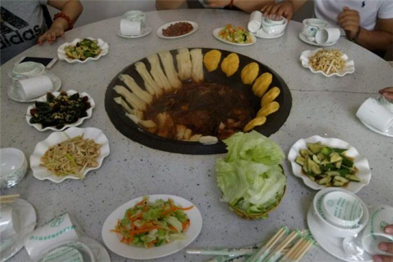 王成农家餐厅灶台鱼加盟