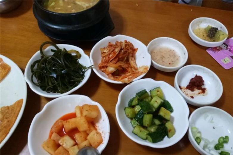 金诺郎韩式营养快餐加盟