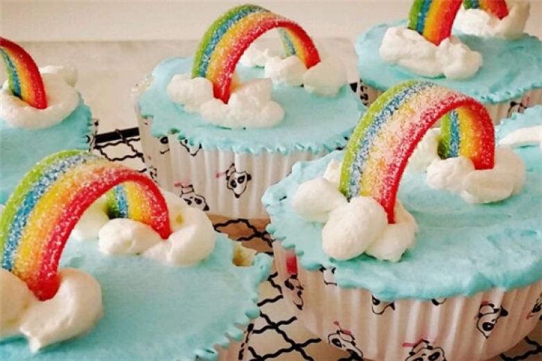 彩虹蛋糕加盟