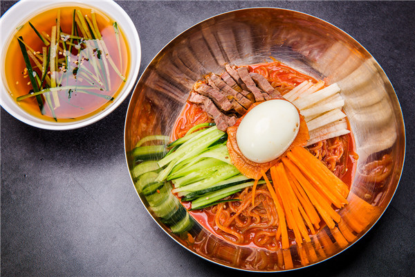 韩国料理是风靡国内的美食