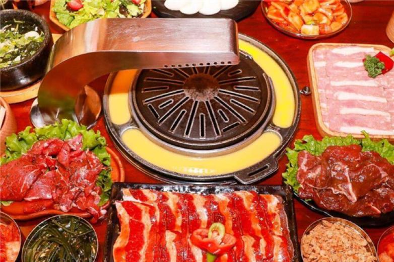 青瓦台韩式烤肉加盟