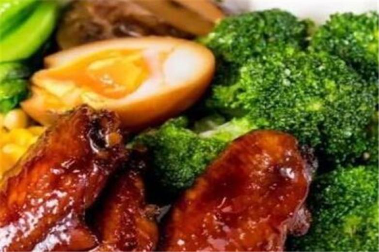 台美呷鸡翅烤饭加盟