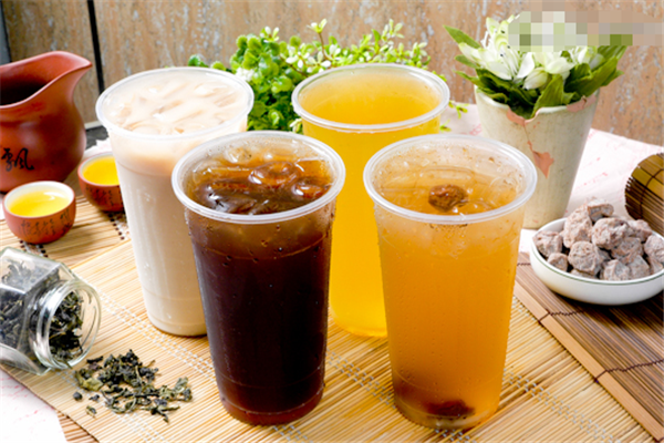 蜜逗茶饮产品种类丰富