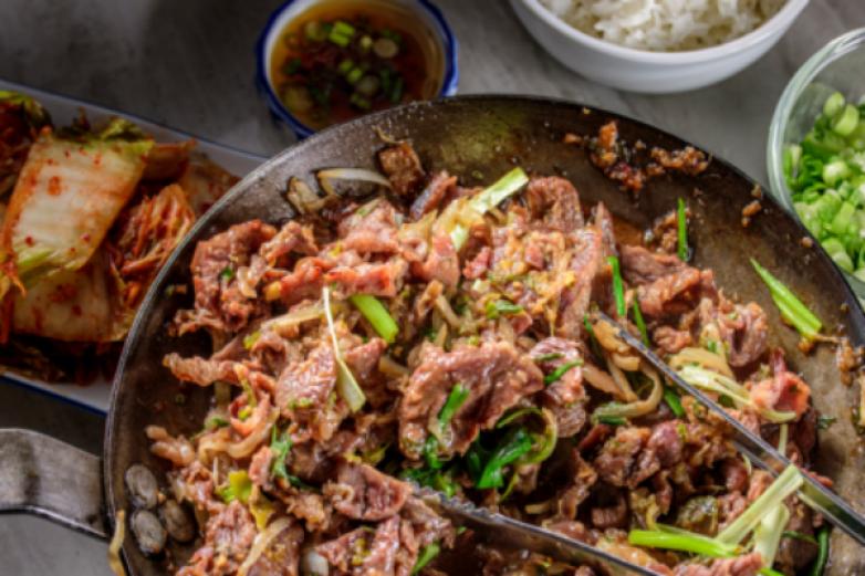 牛和牛韩式烤肉烧烤加盟