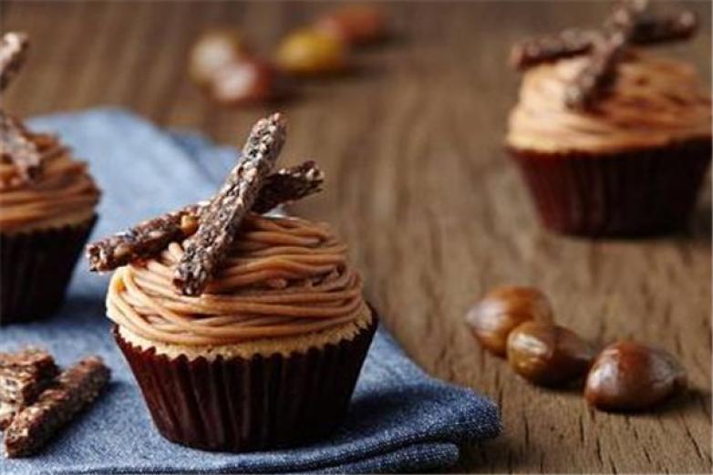 花花牛甜品加盟