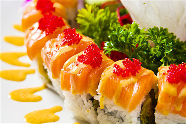 寿司是备受大众喜爱的餐品