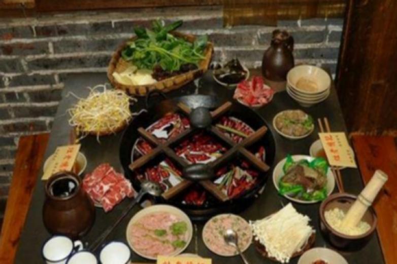 牧马人火锅加盟