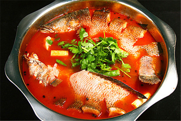 鱼火锅是畅销的美食