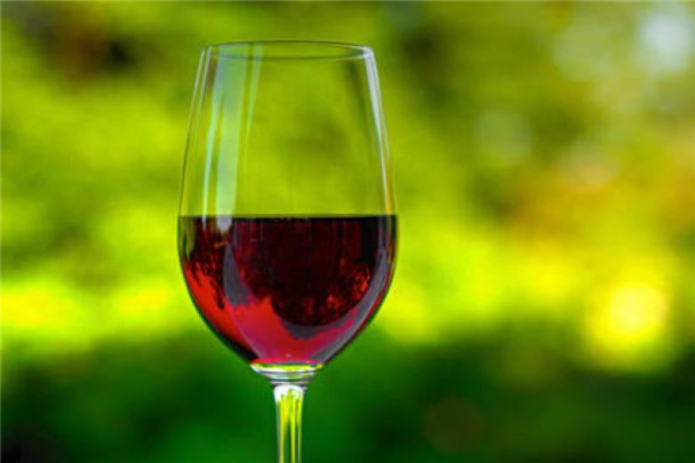 中华干红葡萄酒加盟