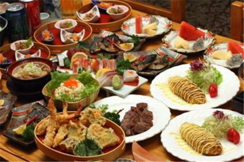 云翁日式料理加盟