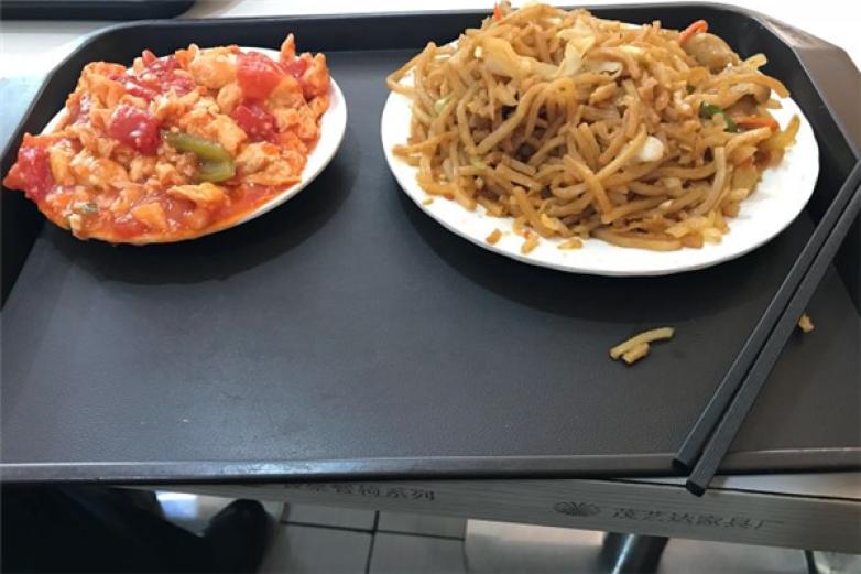 筷和勺中式快餐加盟