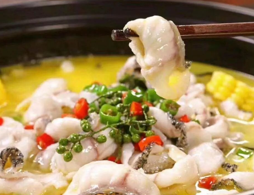 酸菜啵啵魚