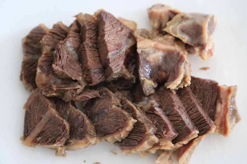 山东驴肉哪里比较出名 开一家驴肉馆要多少钱？