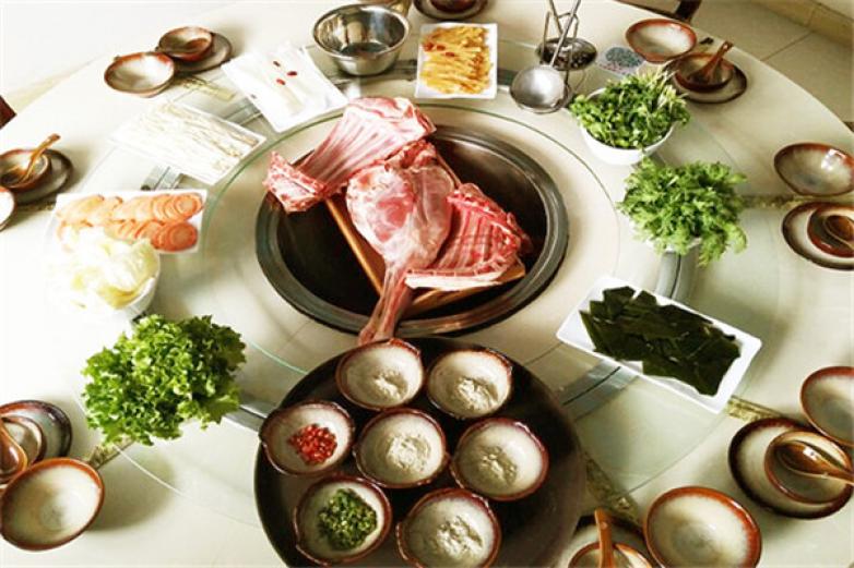 蒙古人铜锅烀羊肉加盟